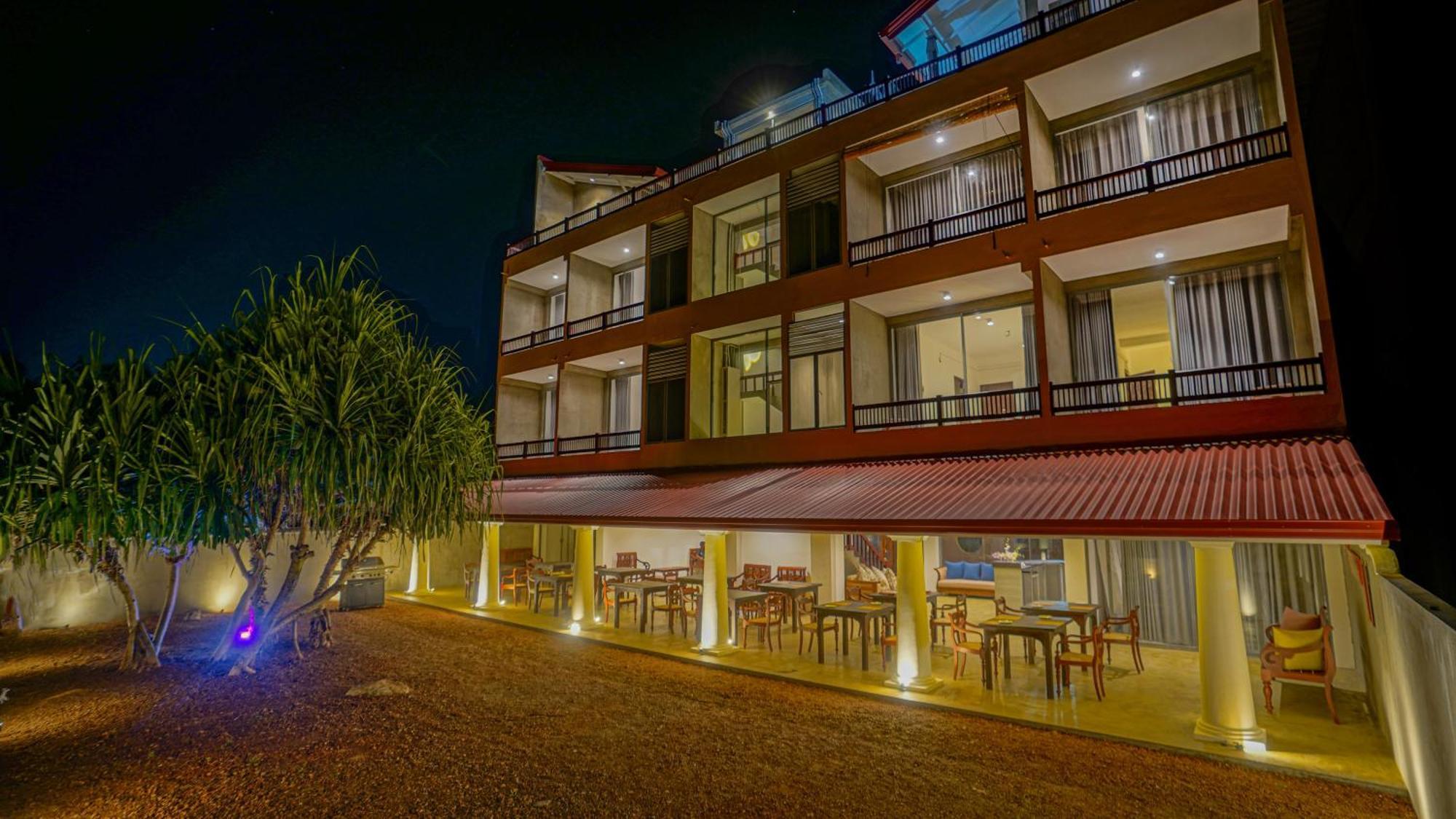 Beyond The Sea By Ceylonese Hotel Ambalangoda  Exterior photo